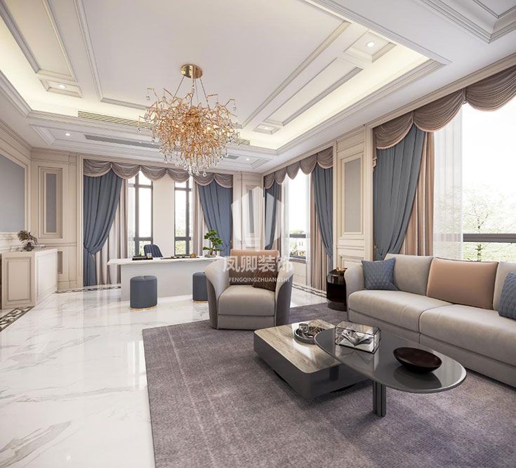 藍(lán) 堡 別 墅